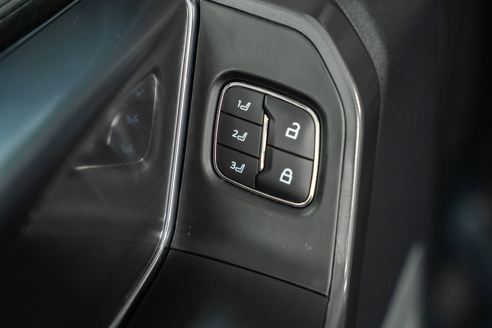 Certified 2024 Ford F150 Lariat w/ Equipment Group 502A High image 48