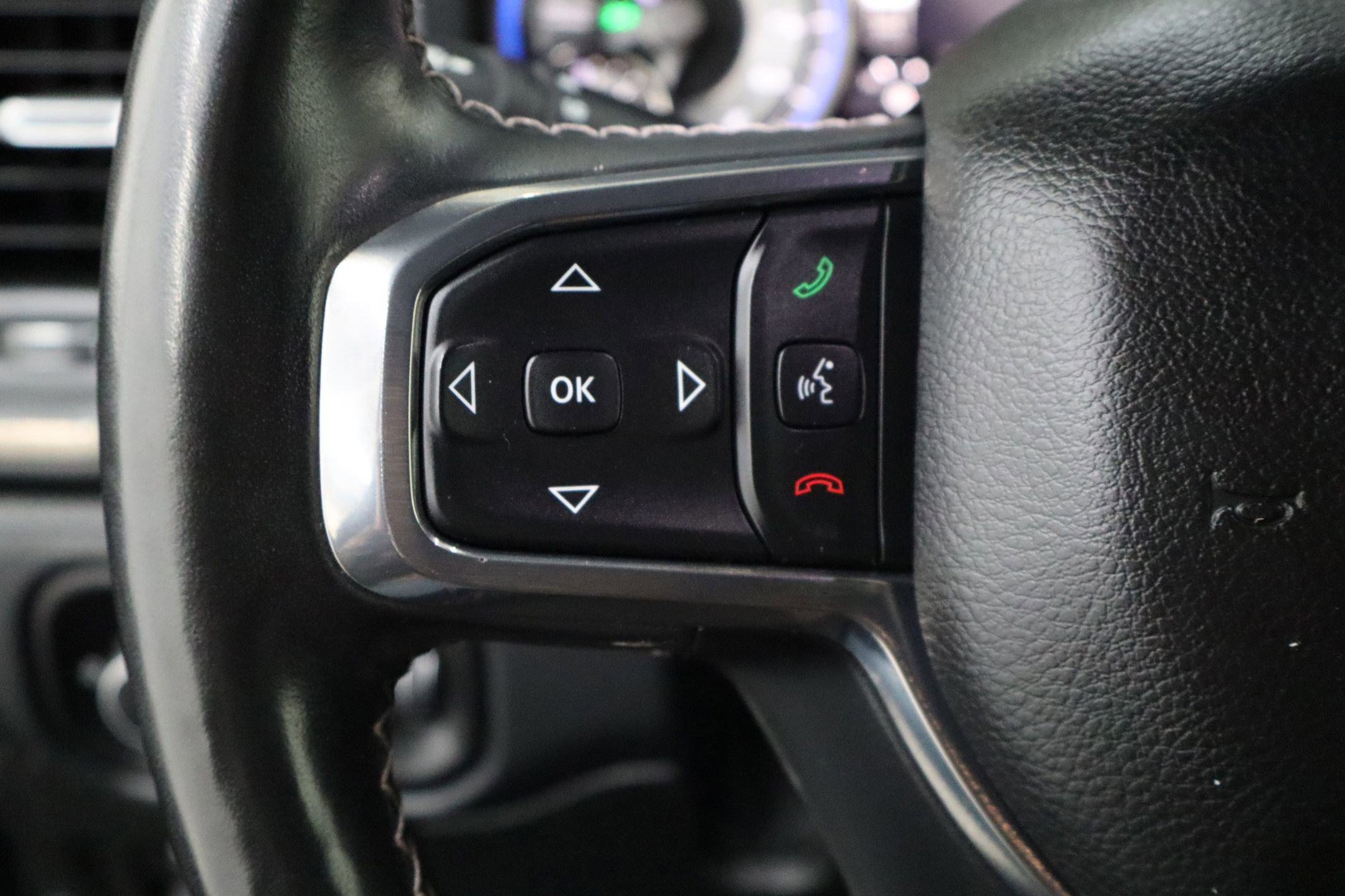 Used 2021 RAM 1500 Limited w/ Body Color Bumper Group image 23