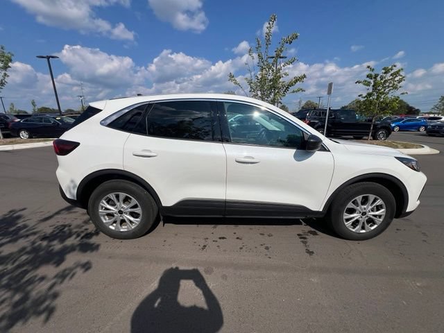 Certified 2023 Ford Escape Active AWD/4WD image 4