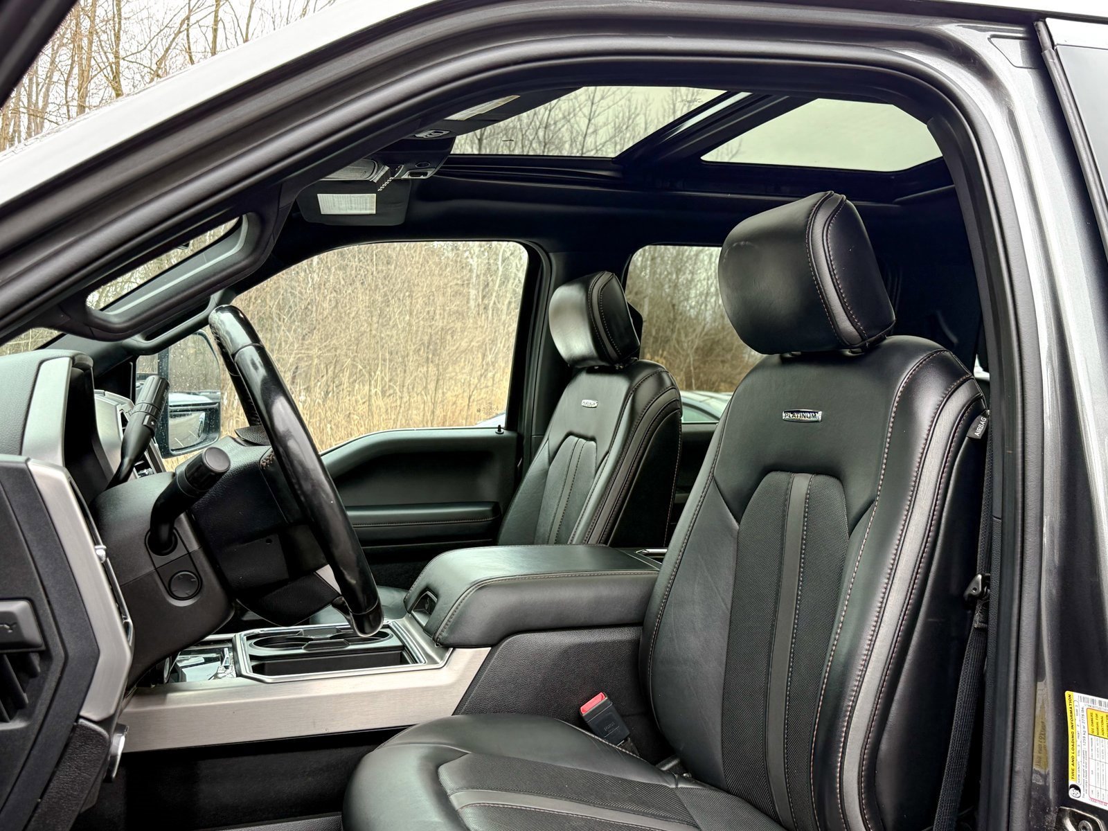 Certified 2020 Ford F250 Platinum w/ FX4 Off-Road Package image 13