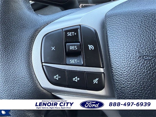 Certified 2022 Ford Explorer XLT w/ Equipment Group 202A image 26