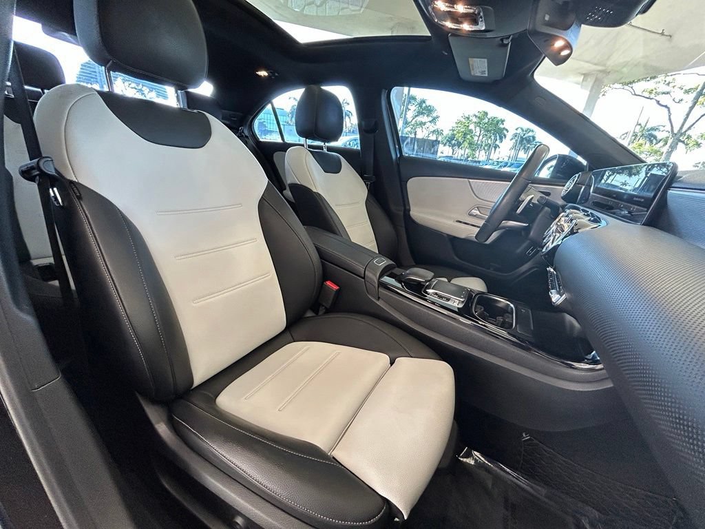 Used 2020 Mercedes-Benz A 220 image 26