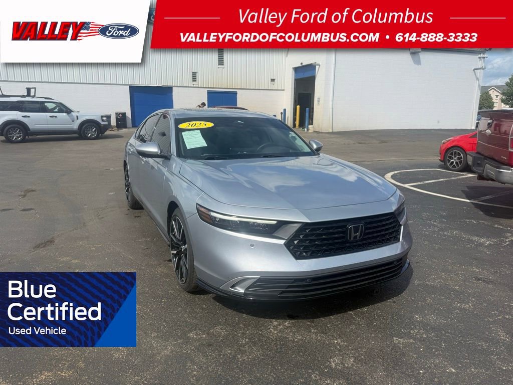 Used 2025 Honda Accord Touring image 1