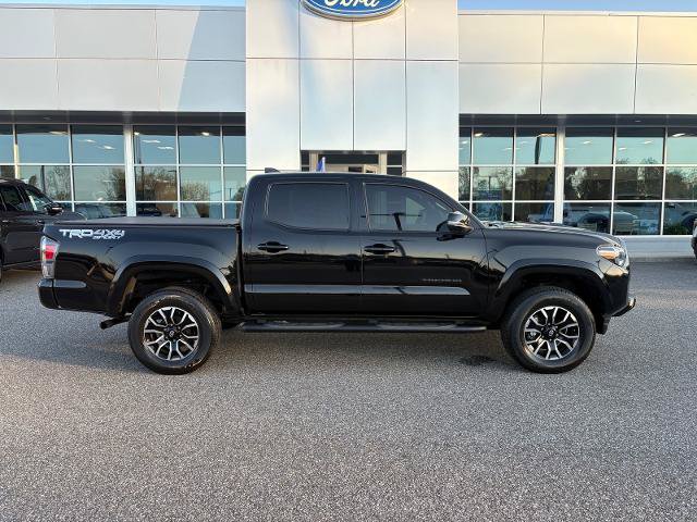 Used 2023 Toyota Tacoma TRD Sport w/ Advanced Technology Package AWD/4WD image 2