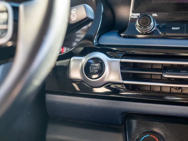 Used 2022 Kia Seltos Nightfall Edition image 33