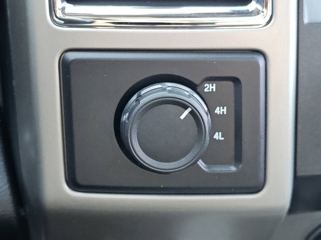 Certified 2017 Ford F350 Lariat w/ Lariat Ultimate Package image 10