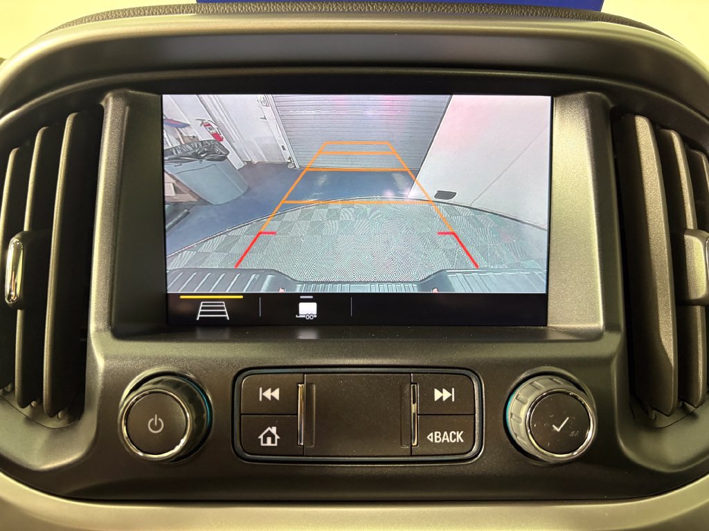 Used 2022 Chevrolet Colorado ZR2 AWD/4WD image 18