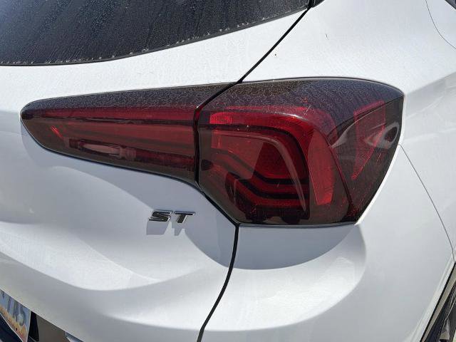 Used 2024 Buick Encore GX Sport Touring FWD image 7