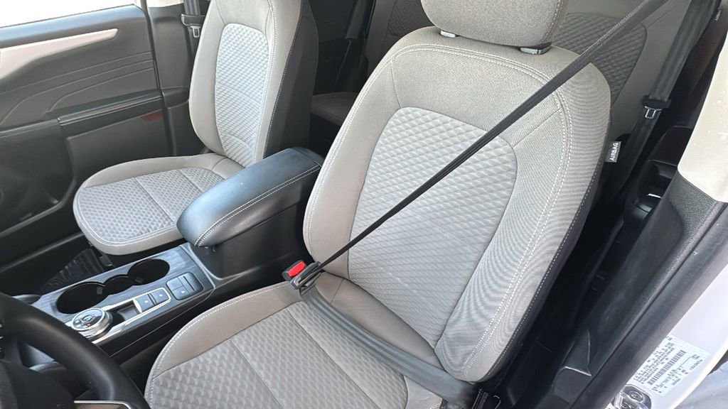 Certified 2022 Ford Escape SE image 22