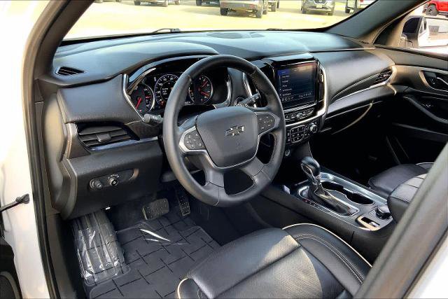 Used 2023 Chevrolet Traverse Premier w/ Redline Edition image 18