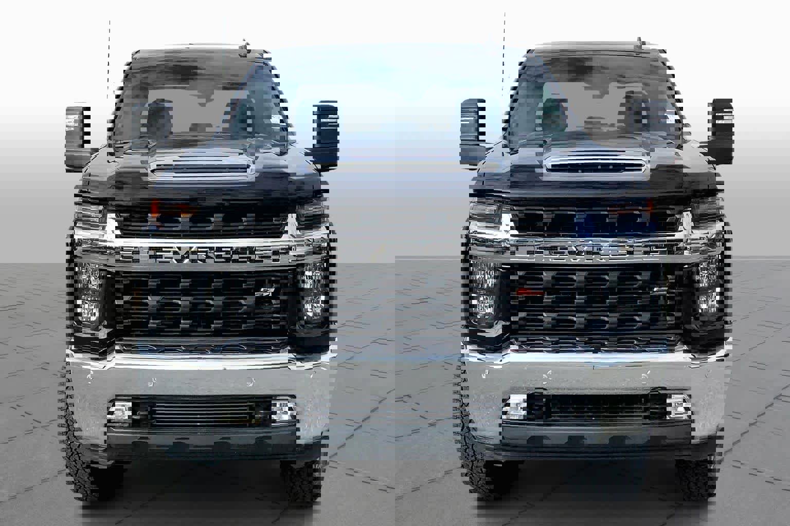 Used 2021 Chevrolet Silverado 2500 LT w/ All Star Edition image 3