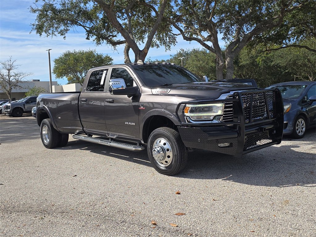 Used 2024 RAM 3500 Laramie w/ Towing Technology Group image 2