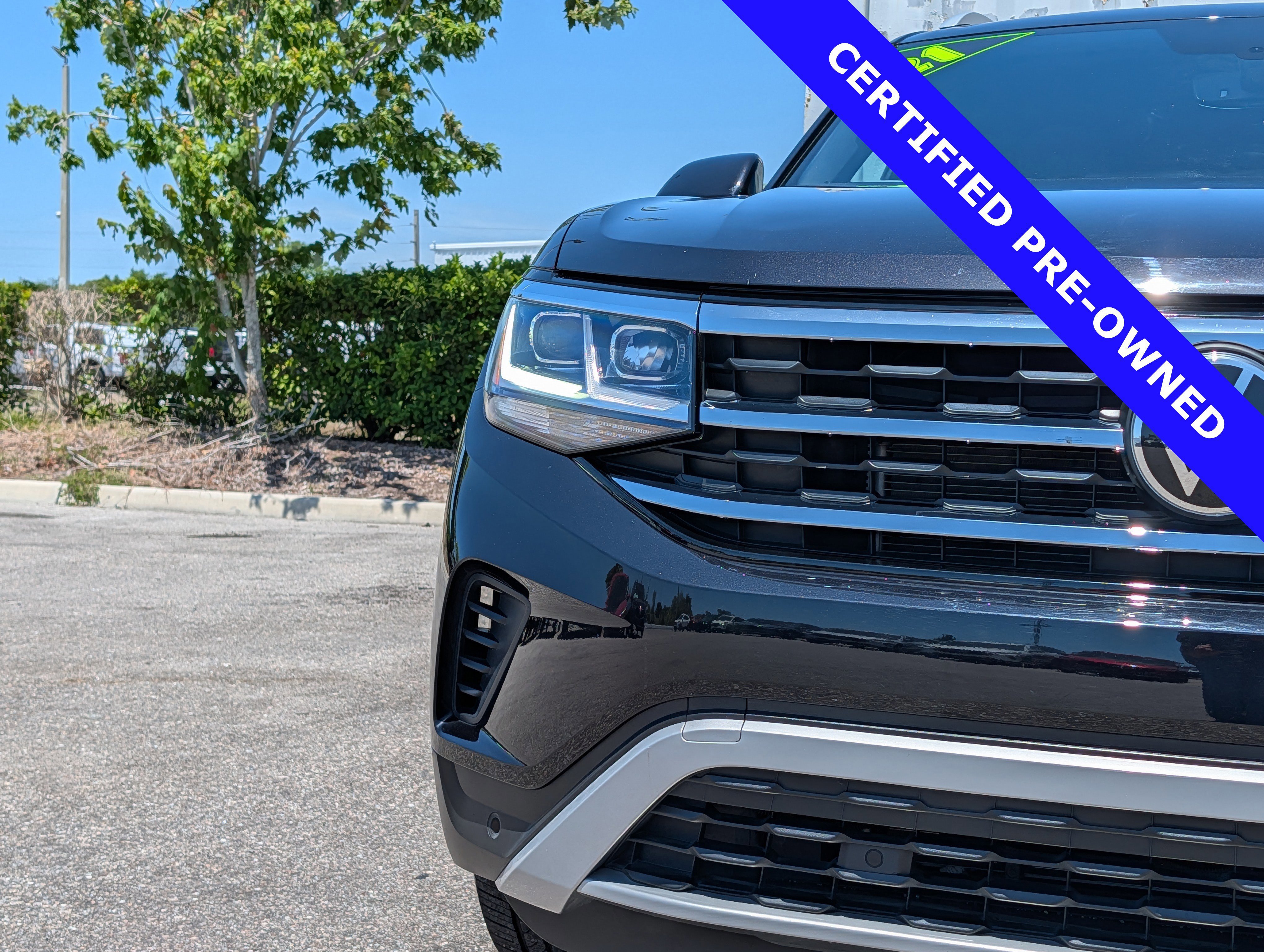 Used 2021 Volkswagen Atlas Cross Sport SE FWD image 9