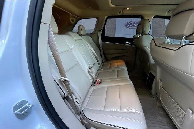 Used 2019 Jeep Grand Cherokee Overland RWD image 24
