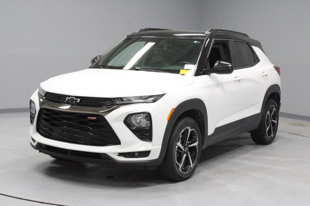 Used 2021 Chevrolet TrailBlazer RS w/ Sun and Liftgate Package AWD/4WD image 7