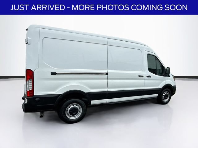Certified 2024 Ford Transit 250 148 Medium Roof RWD image 9