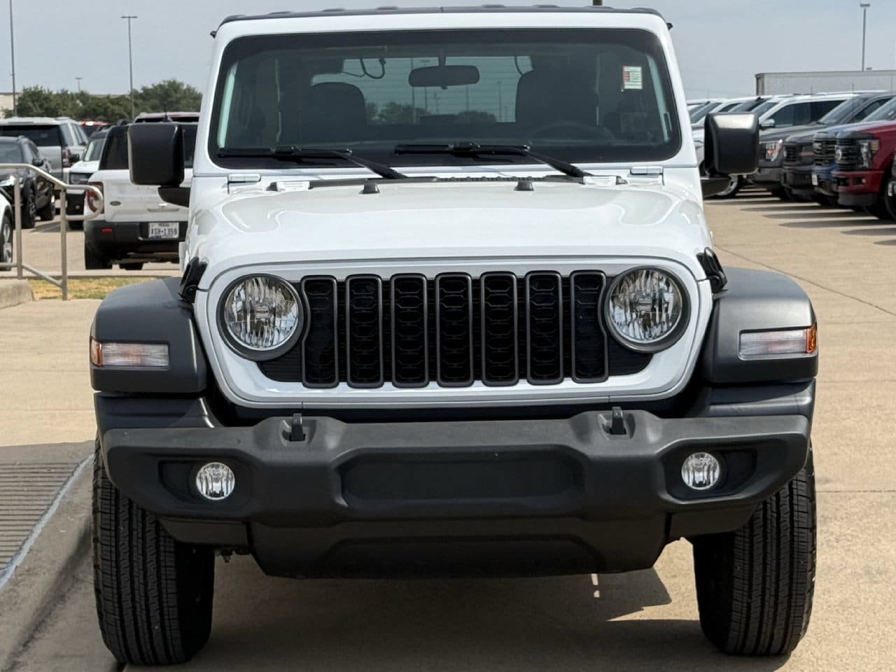 Used 2026 Jeep Wrangler Sport AWD/4WD image 8