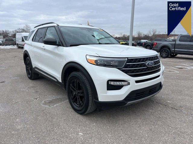 Certified 2024 Ford Explorer XLT w/ Equipment Group 202A