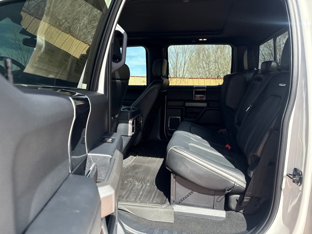 Certified 2022 Ford F450 Platinum w/ FX4 Off-Road Package image 19