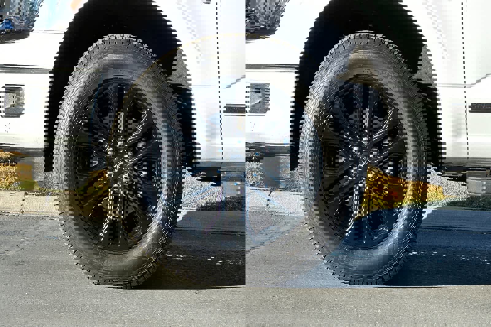 Certified 2025 Ford F150 XLT w/ Equipment Group 302A MID image 26