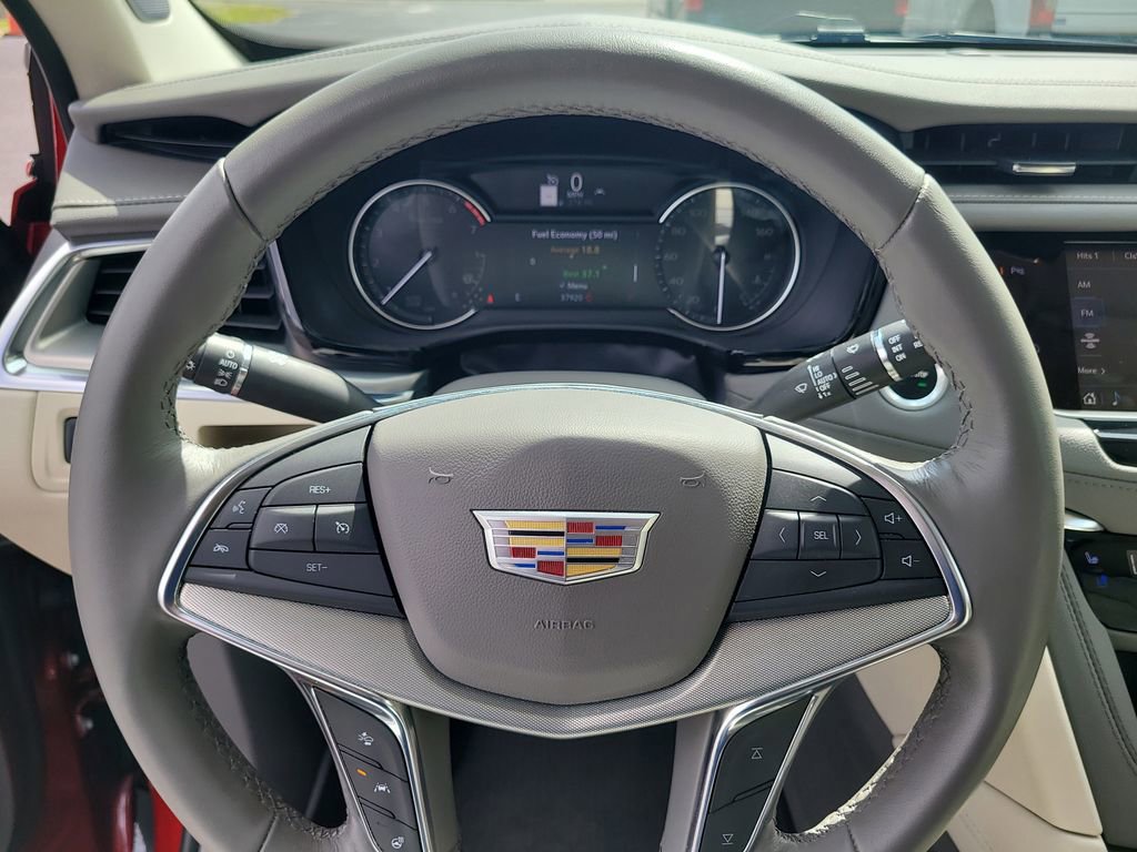 Used 2023 Cadillac XT5 Premium Luxury image 28