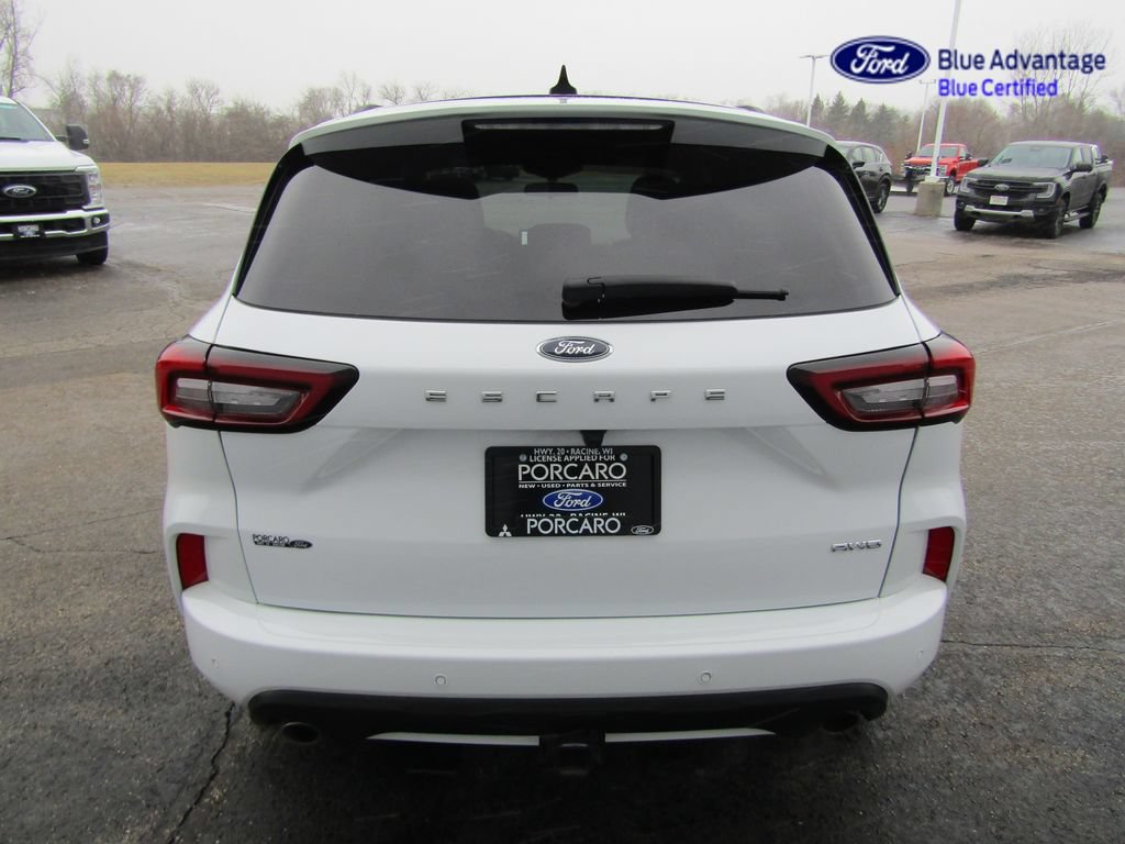 Certified 2023 Ford Escape ST-Line Select w/ Tech Pack #2 AWD/4WD image 5
