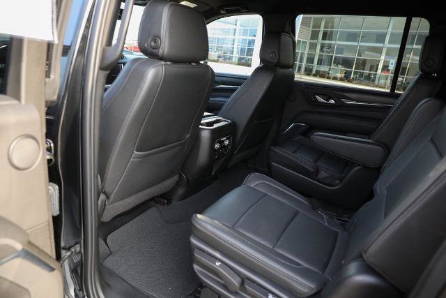 Used 2022 GMC Yukon XL Denali image 29