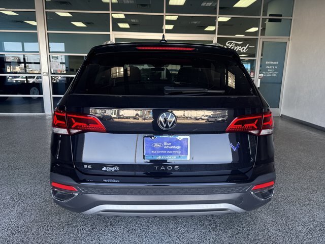 Used 2024 Volkswagen Taos SE FWD image 13
