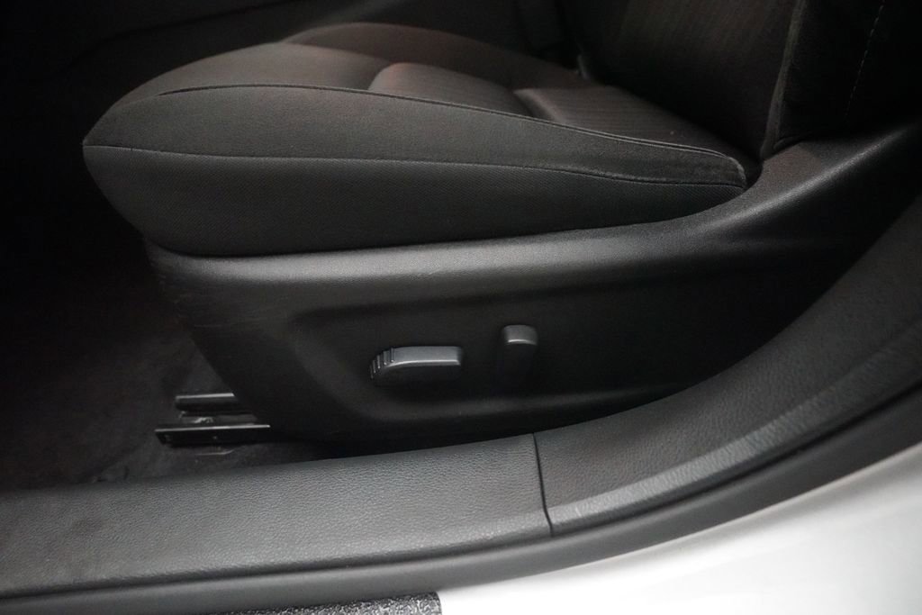 Used 2024 Nissan Altima 2.5 SV FWD image 28