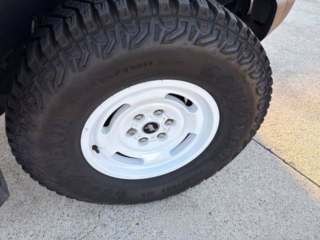Certified 2023 Ford Bronco Heritage Edition AWD/4WD image 16