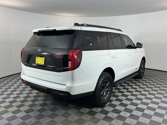 Certified 2025 Ford Expedition Tremor AWD/4WD image 4