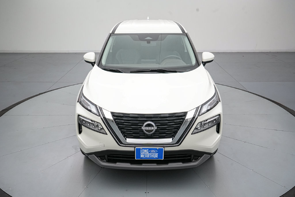 Used 2023 Nissan Rogue SV AWD/4WD image 9