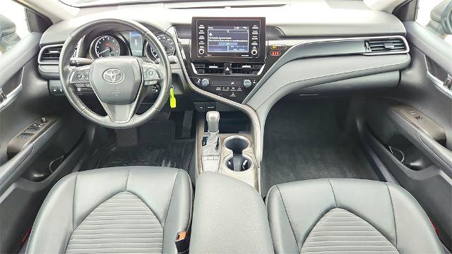 Used 2024 Toyota Camry SE image 25