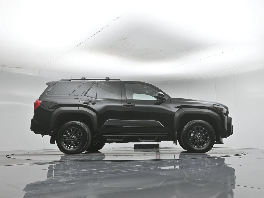 Used 2025 Toyota 4Runner SR5 AWD/4WD image 49