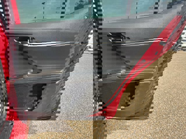 Used 2022 Toyota Camry LE image 29