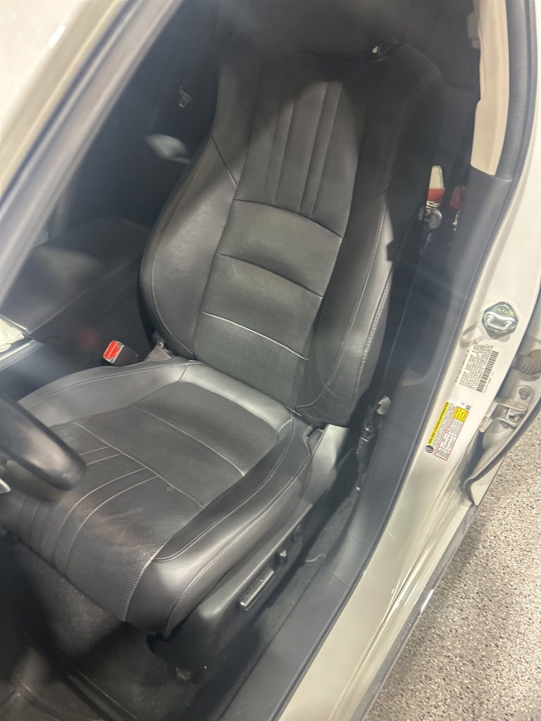 Used 2021 Honda Accord Touring image 4