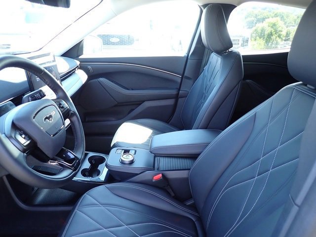 Certified 2024 Ford Mustang Mach-E Select w/ Comfort Package Lite image 16