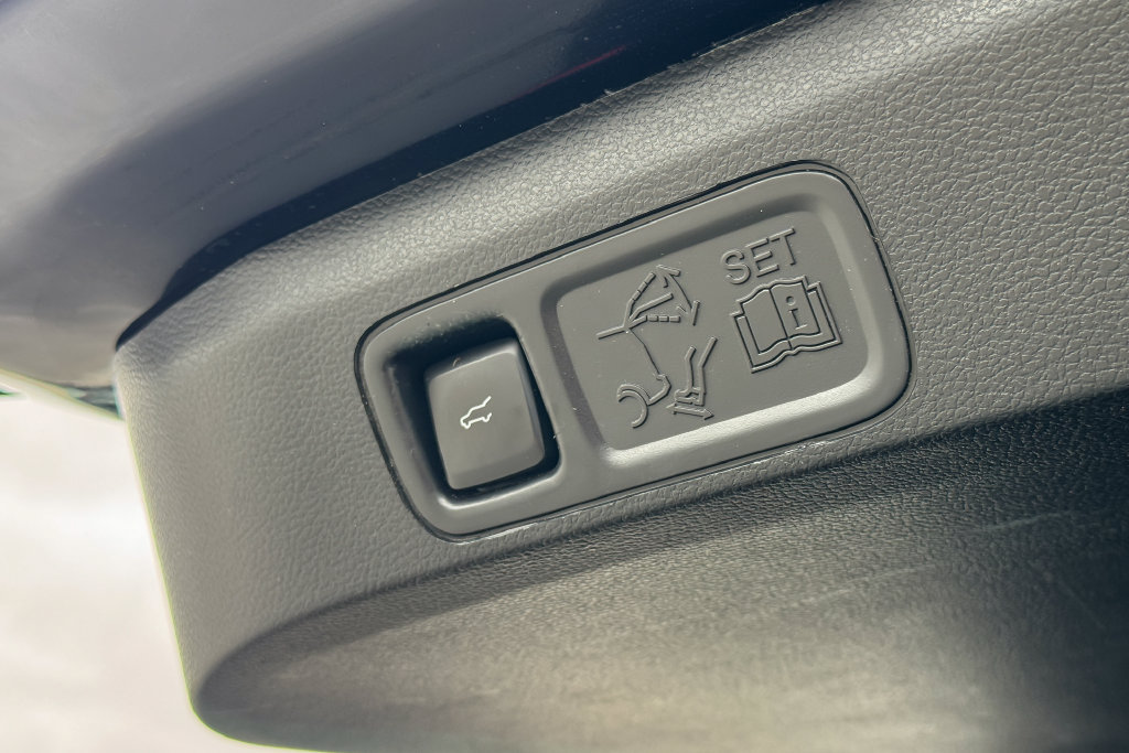 Certified 2021 Ford Expedition Limited AWD/4WD image 18