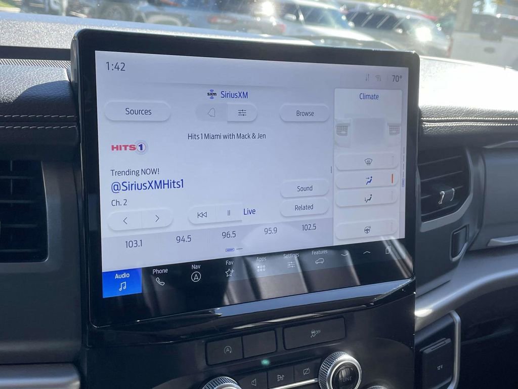 Certified 2024 Ford Expedition Max XLT image 25