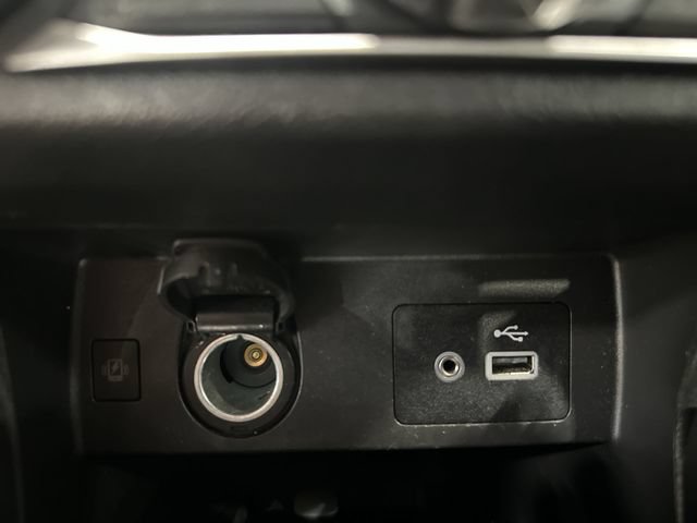 Used 2024 Nissan Versa SV FWD image 34