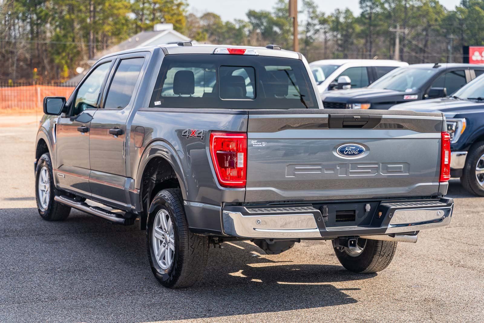 Certified 2023 Ford F150 XLT w/ Equipment Group 301A Mid AWD/4WD image 5
