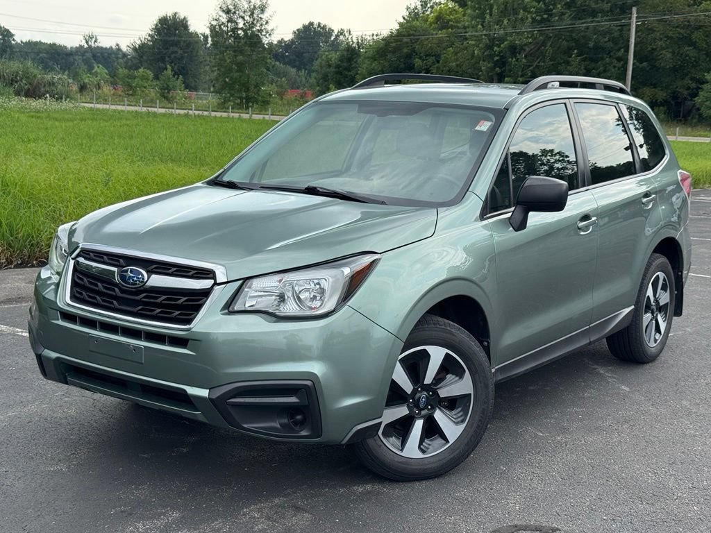 Used 2017 Subaru Forester 2.5i w/ Alloy Wheel Package AWD/4WD image 2