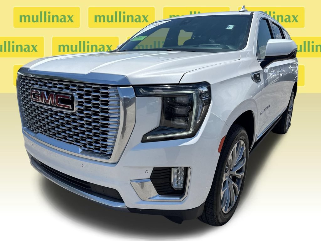 Used 2021 GMC Yukon Denali w/ Denali Premium Package RWD image 10