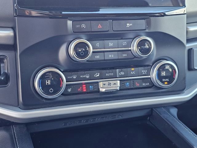 Certified 2024 Ford Expedition XLT image 21