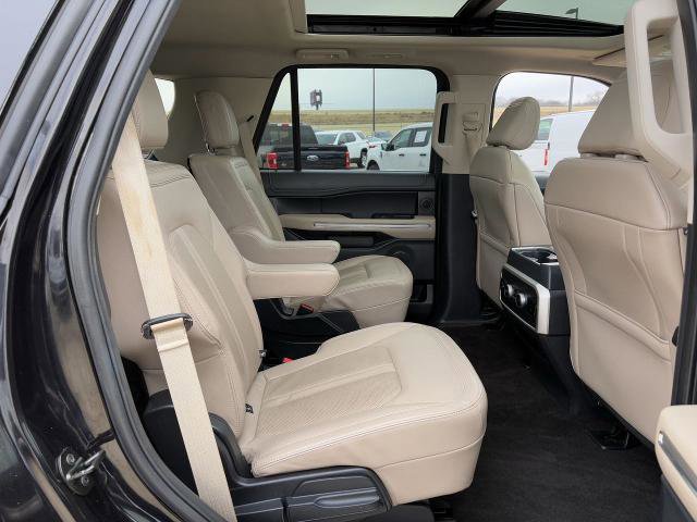 Certified 2022 Ford Expedition Limited image 32
