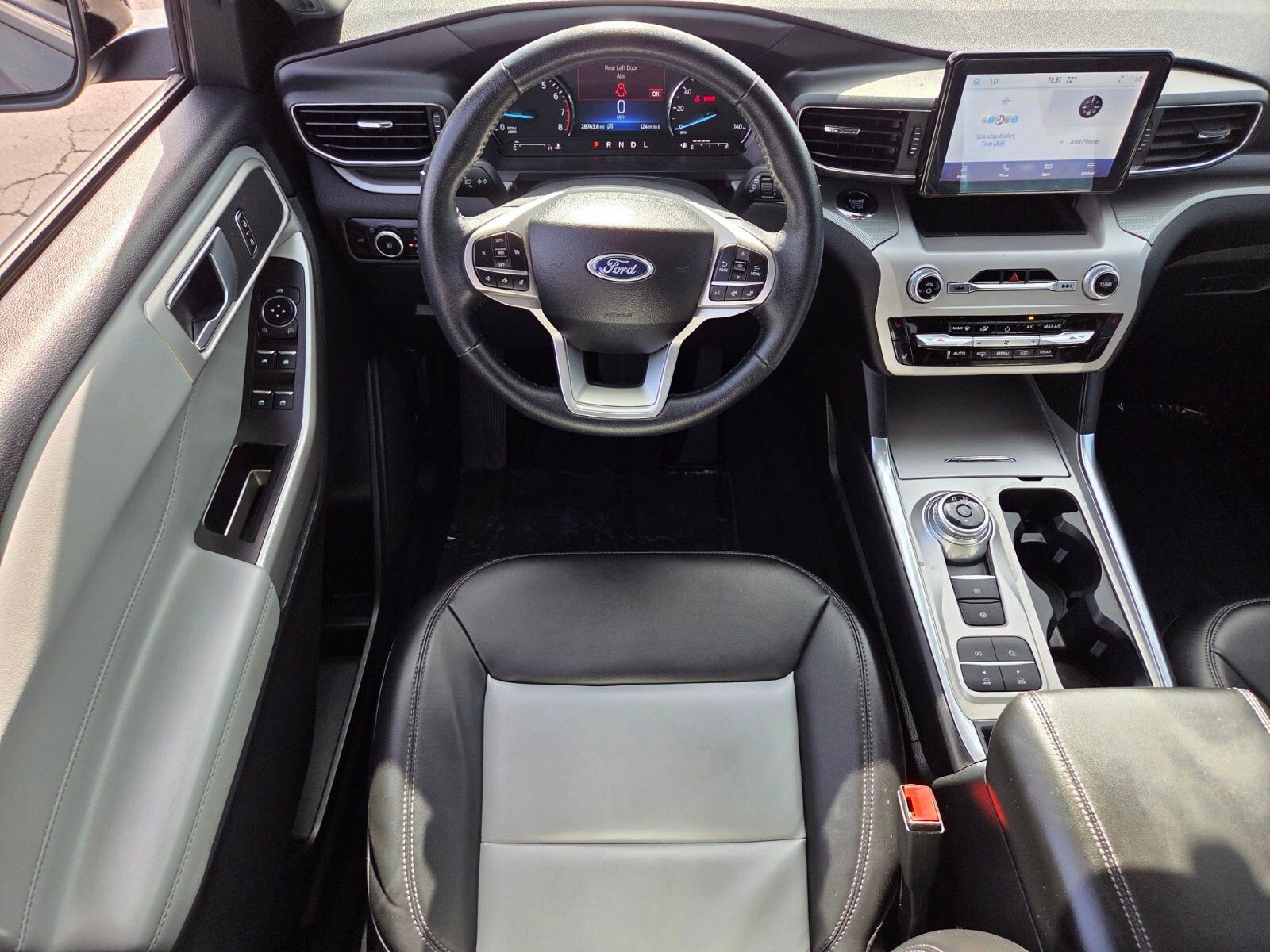 Certified 2023 Ford Explorer XLT w/ Equipment Group 202A RWD image 13