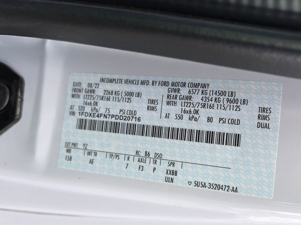 Certified 2023 Ford E-450 and Econoline 450 Super Duty w/ Driver's Safety Package image 8