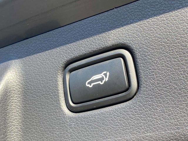 Used 2024 Hyundai Palisade Calligraphy image 15