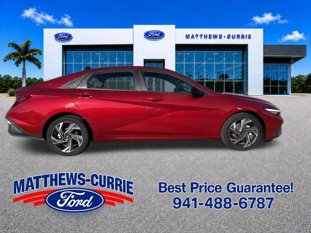Used 2025 Hyundai Elantra Sport FWD image 3