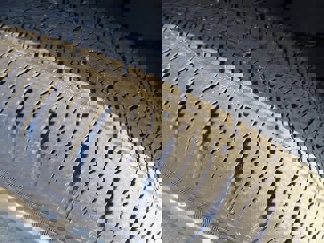 Used 2024 Nissan Frontier SV w/ Technology Package image 14